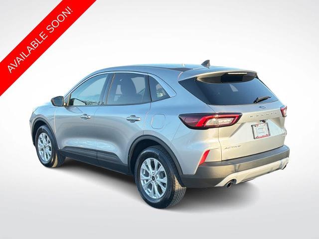 2023 Ford Escape - $22,275