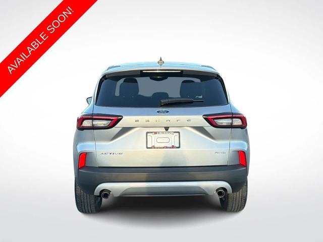 2023 Ford Escape - $22,275