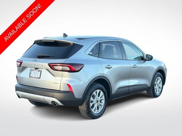 2023 Ford Escape - $22,275