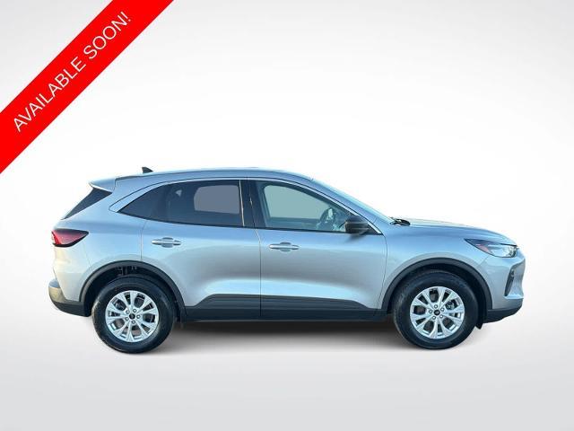 2023 Ford Escape - $22,275