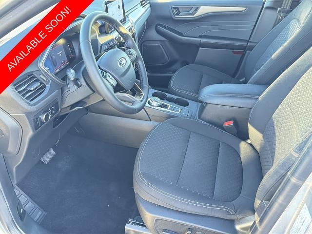 2023 Ford Escape - $22,275