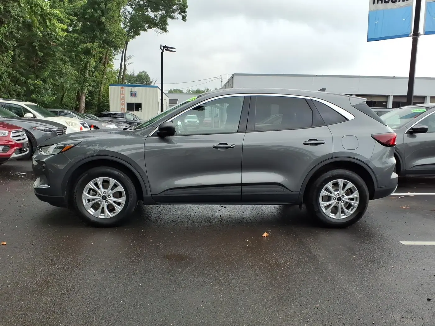2023 Ford Escape - $19,797