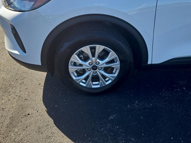 2024 Ford Escape - $23,495