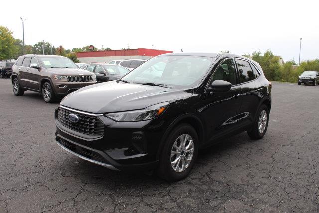 2024 Ford Escape - $24,165