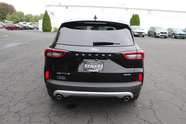 2024 Ford Escape - $24,165