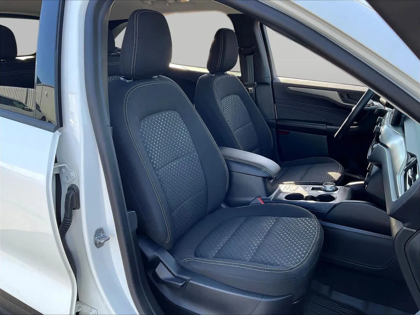 2023 Ford Escape - $19,998