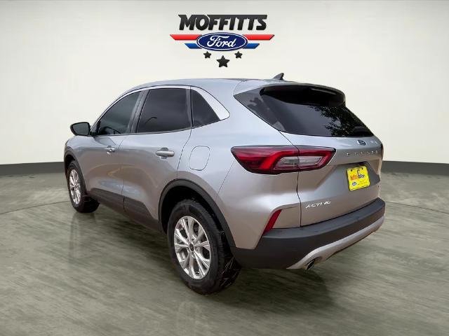2023 Ford Escape - $24,607