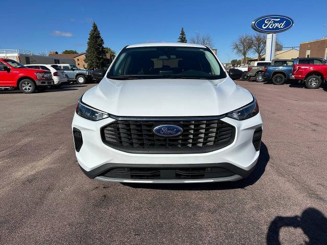 2023 Ford Escape - $24,900