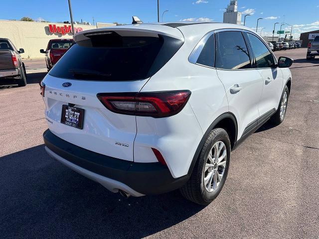 2023 Ford Escape - $24,900