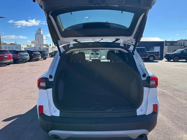 2023 Ford Escape - $24,900