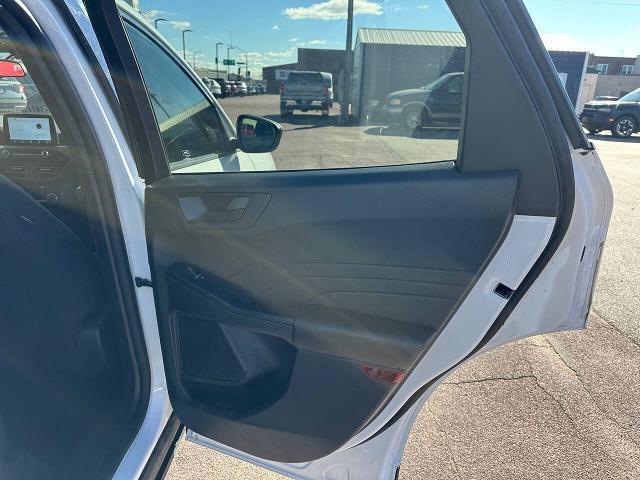 2023 Ford Escape - $24,900