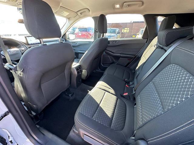 2023 Ford Escape - $24,900