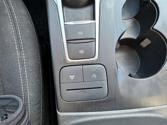 2023 Ford Escape - $24,900