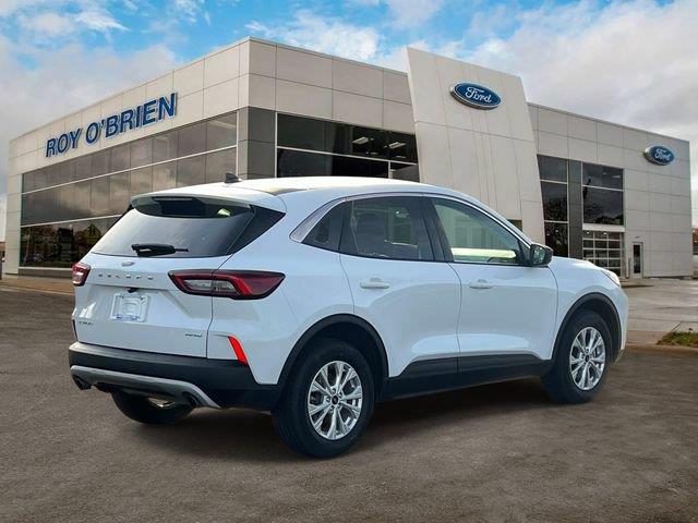 2023 Ford Escape - $22,500