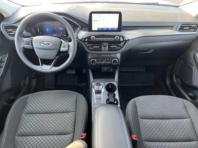 2023 Ford Escape - $22,500