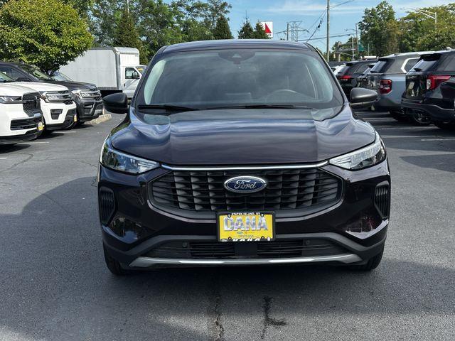 2023 Ford Escape - $23,900