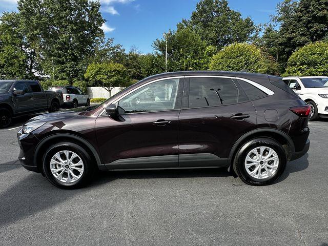 2023 Ford Escape - $23,900