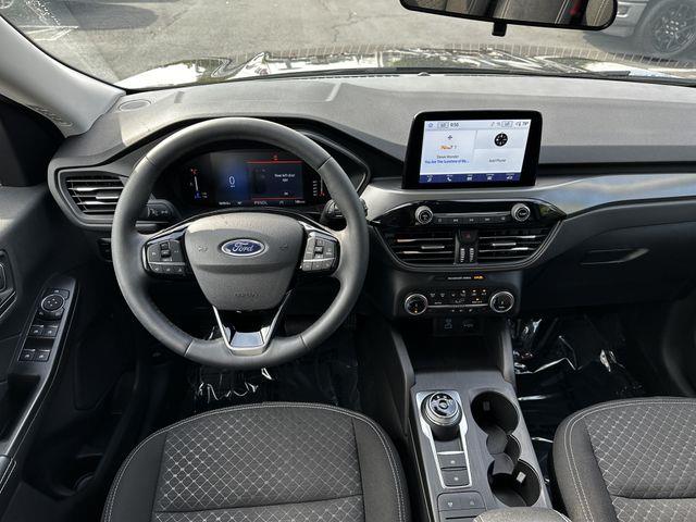 2023 Ford Escape - $23,900