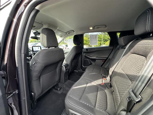 2023 Ford Escape - $23,900