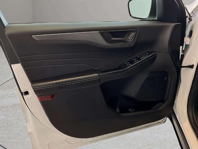 2024 Ford Escape - $22,499