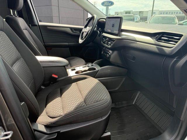 2024 Ford Escape - $22,995