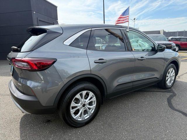 2024 Ford Escape - $22,995
