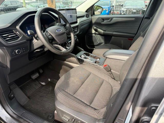 2024 Ford Escape - $22,995