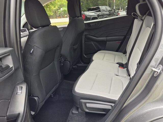 2024 Ford Escape - $24,338