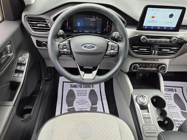 2024 Ford Escape - $24,338