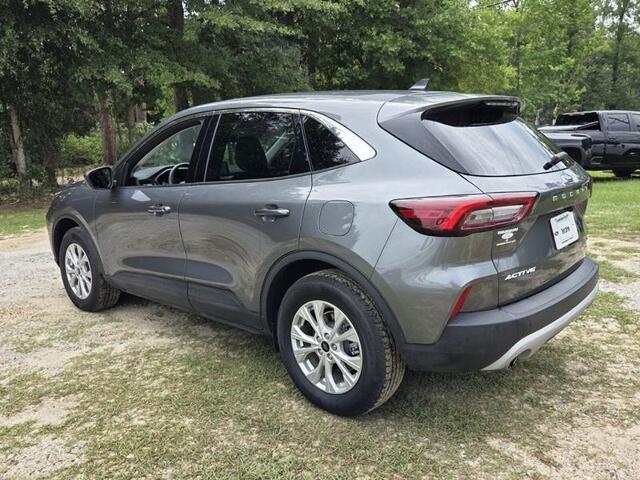 2024 Ford Escape - $24,338