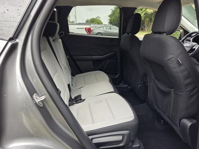 2024 Ford Escape - $24,338