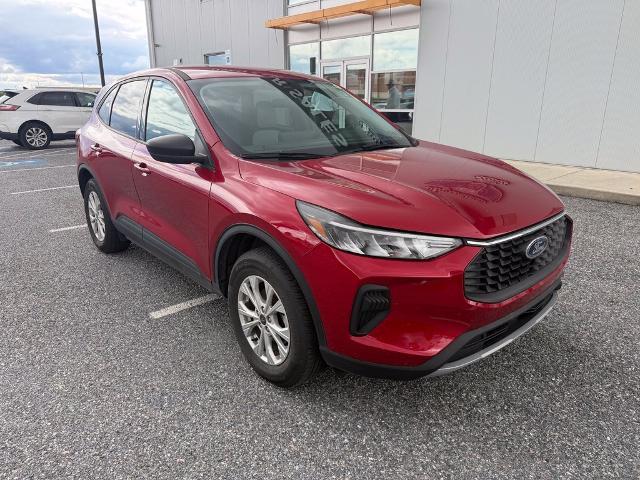 2025 Ford Escape - $22,590