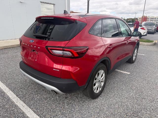 2025 Ford Escape - $22,590