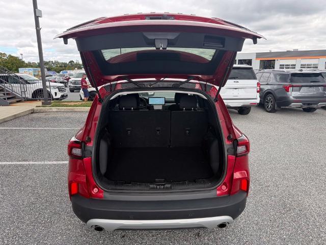2025 Ford Escape - $22,590