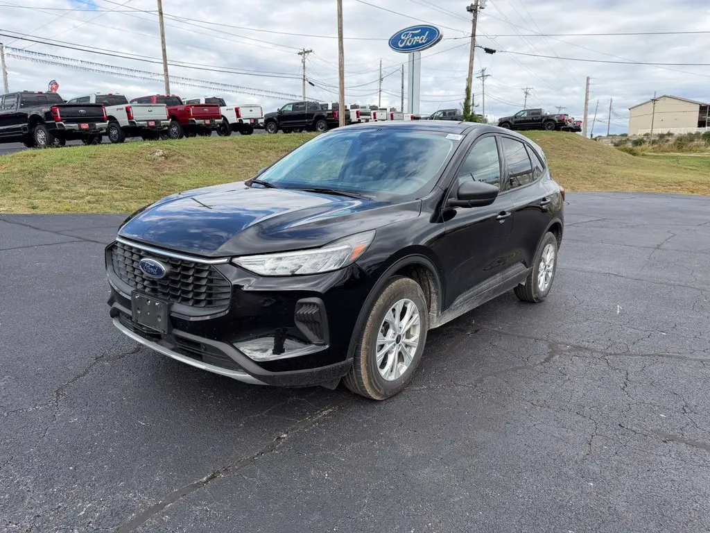 2025 Ford Escape - $22,988