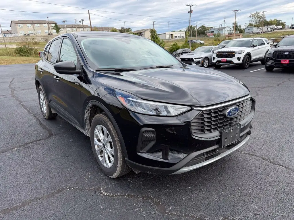 2025 Ford Escape - $22,988