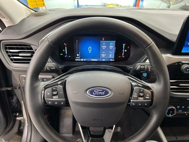 2025 Ford Escape - $25,900