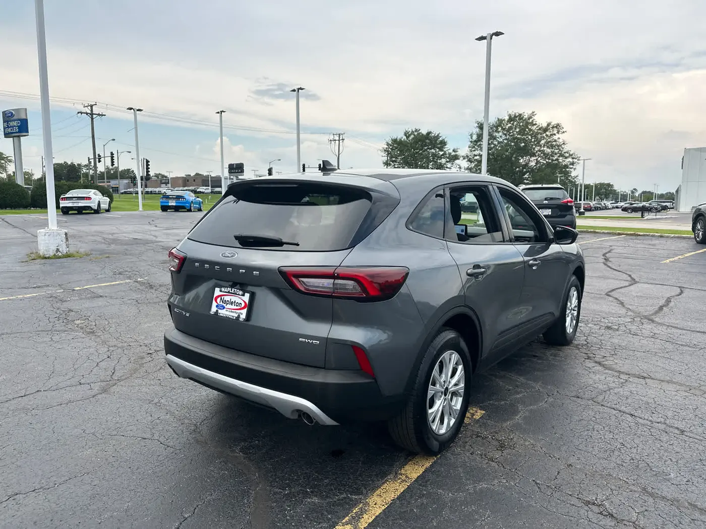 2025 Ford Escape - $19,997