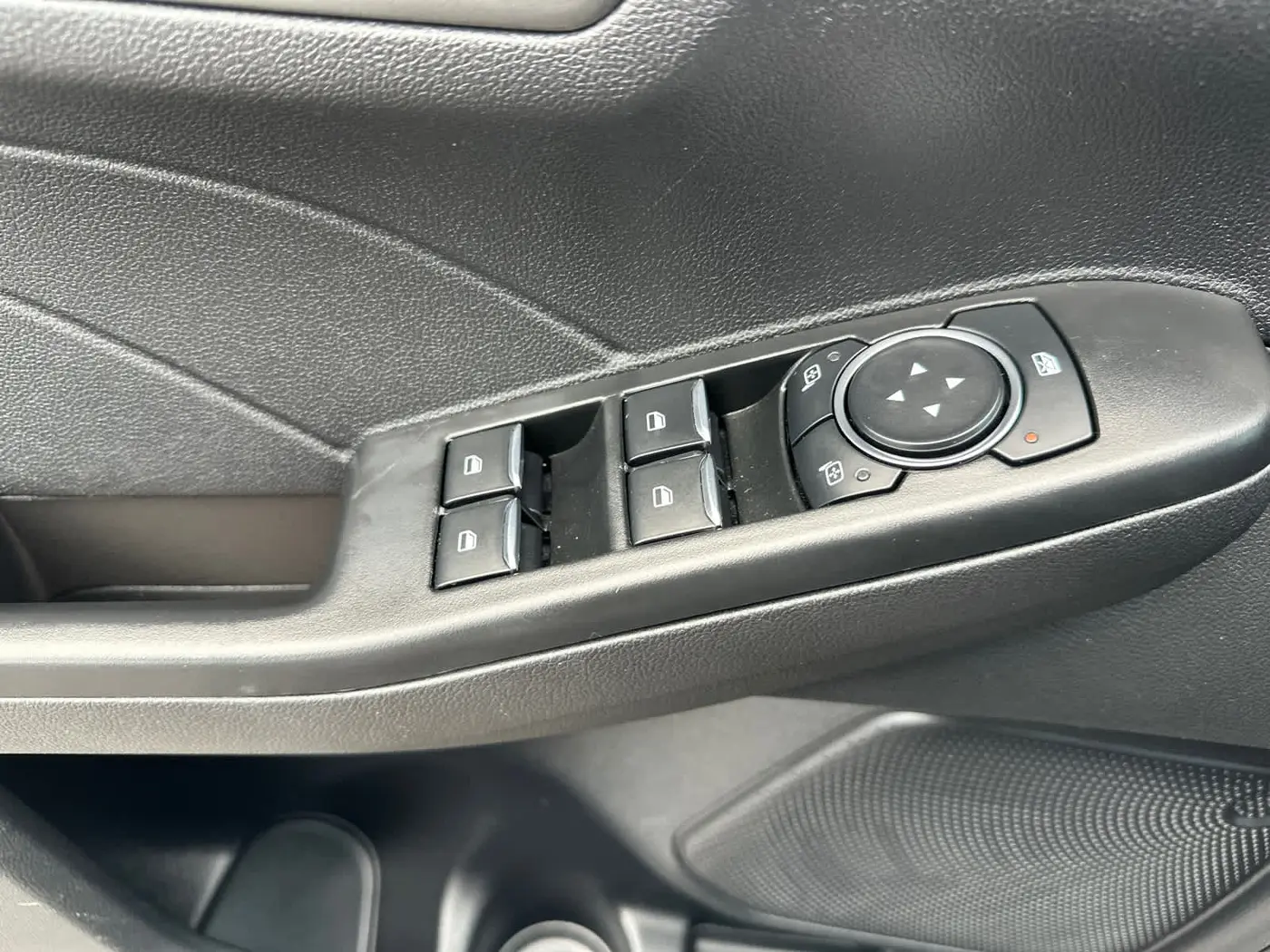 2025 Ford Escape - $19,997