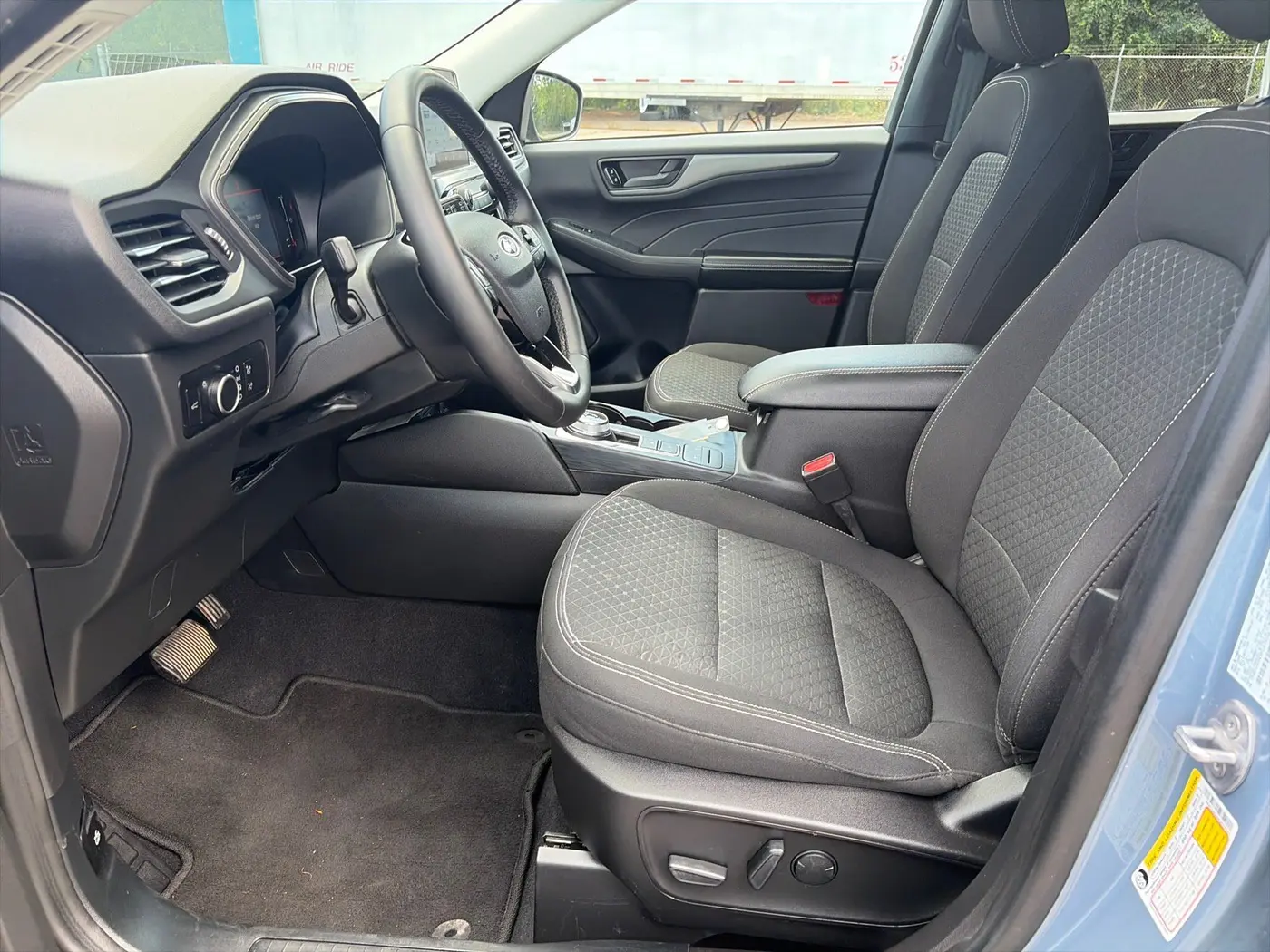 2023 Ford Escape - $27,992