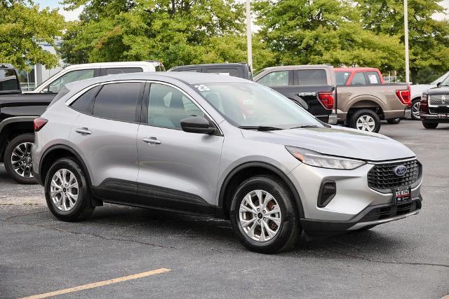 2023 Ford Escape - $24,403