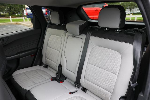 2023 Ford Escape - $24,403