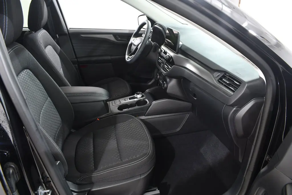 2023 Ford Escape - $21,955