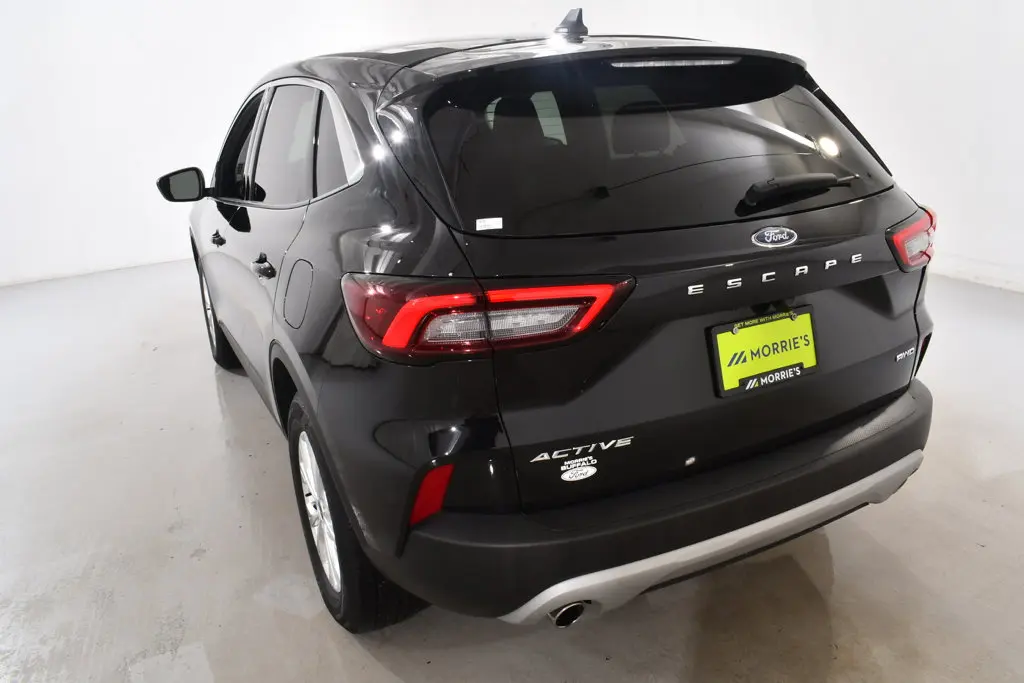 2023 Ford Escape - $21,955