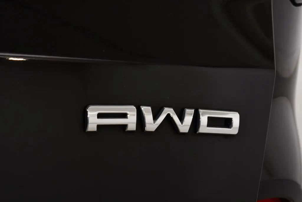 2023 Ford Escape - $21,955