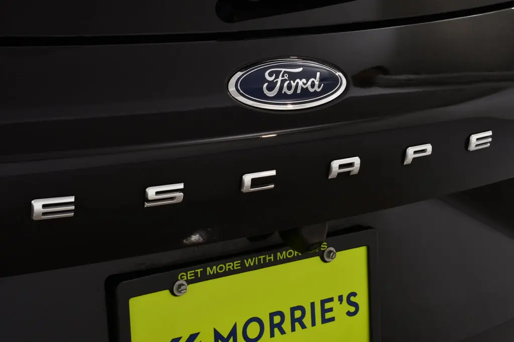 2023 Ford Escape - $21,955