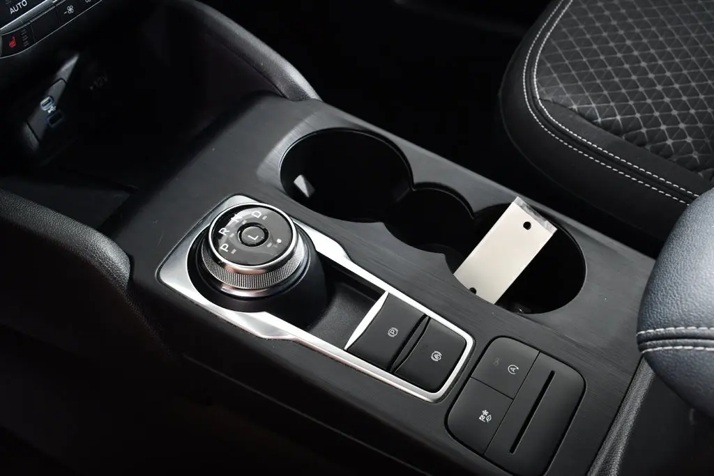2023 Ford Escape - $21,955