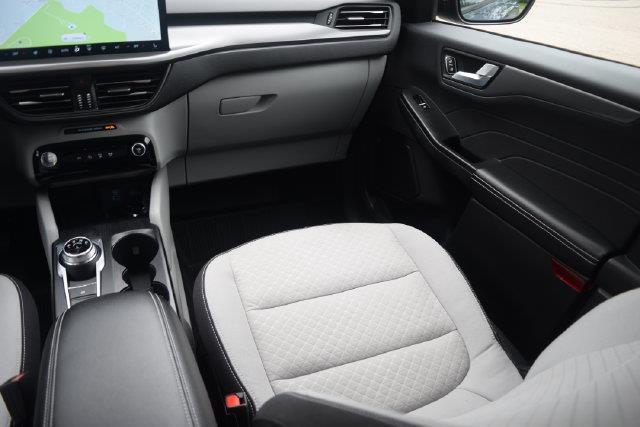 2023 Ford Escape - $23,200