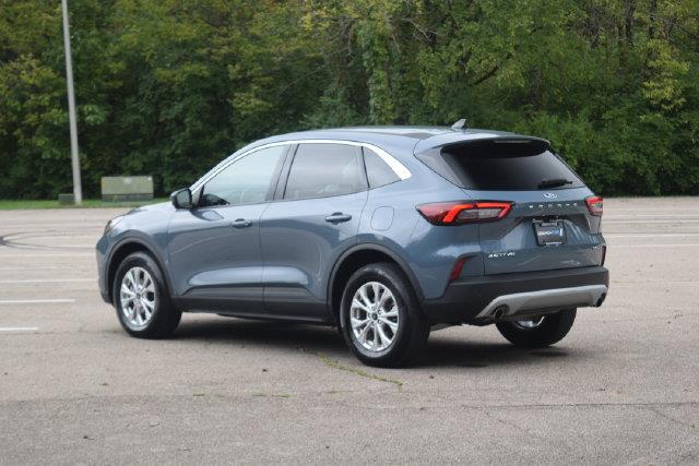 2023 Ford Escape - $23,200