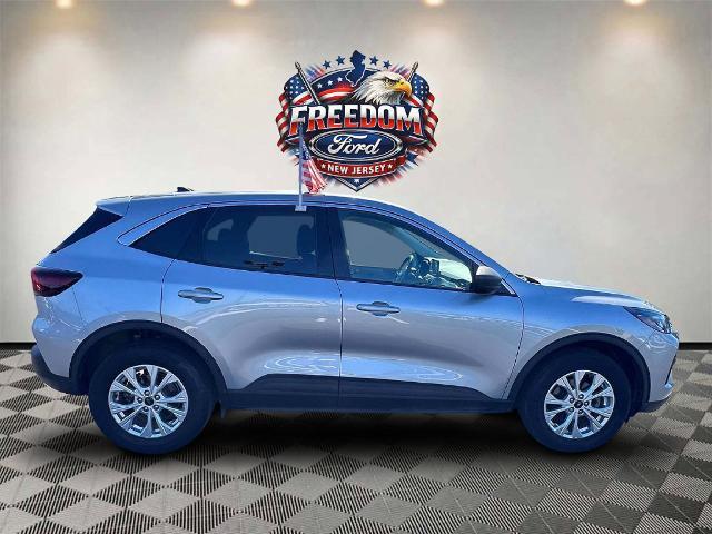 2023 Ford Escape - $20,198
